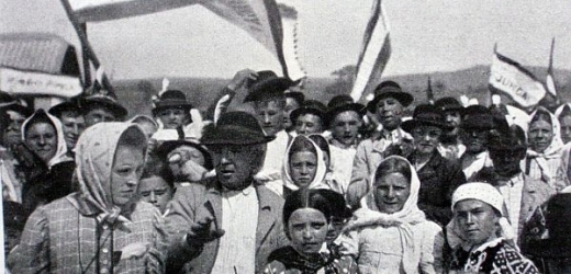 Slováci ze Stupavy v den uherských voleb - 1. června 1910.
